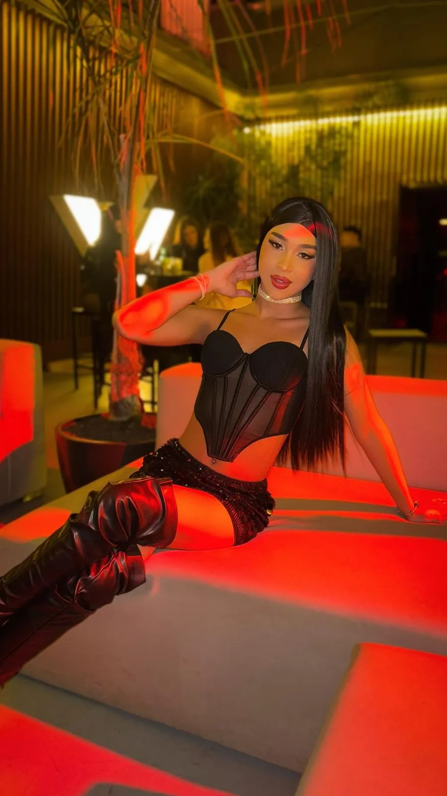 ts kendall party premium escort in hamburg - Bild 6